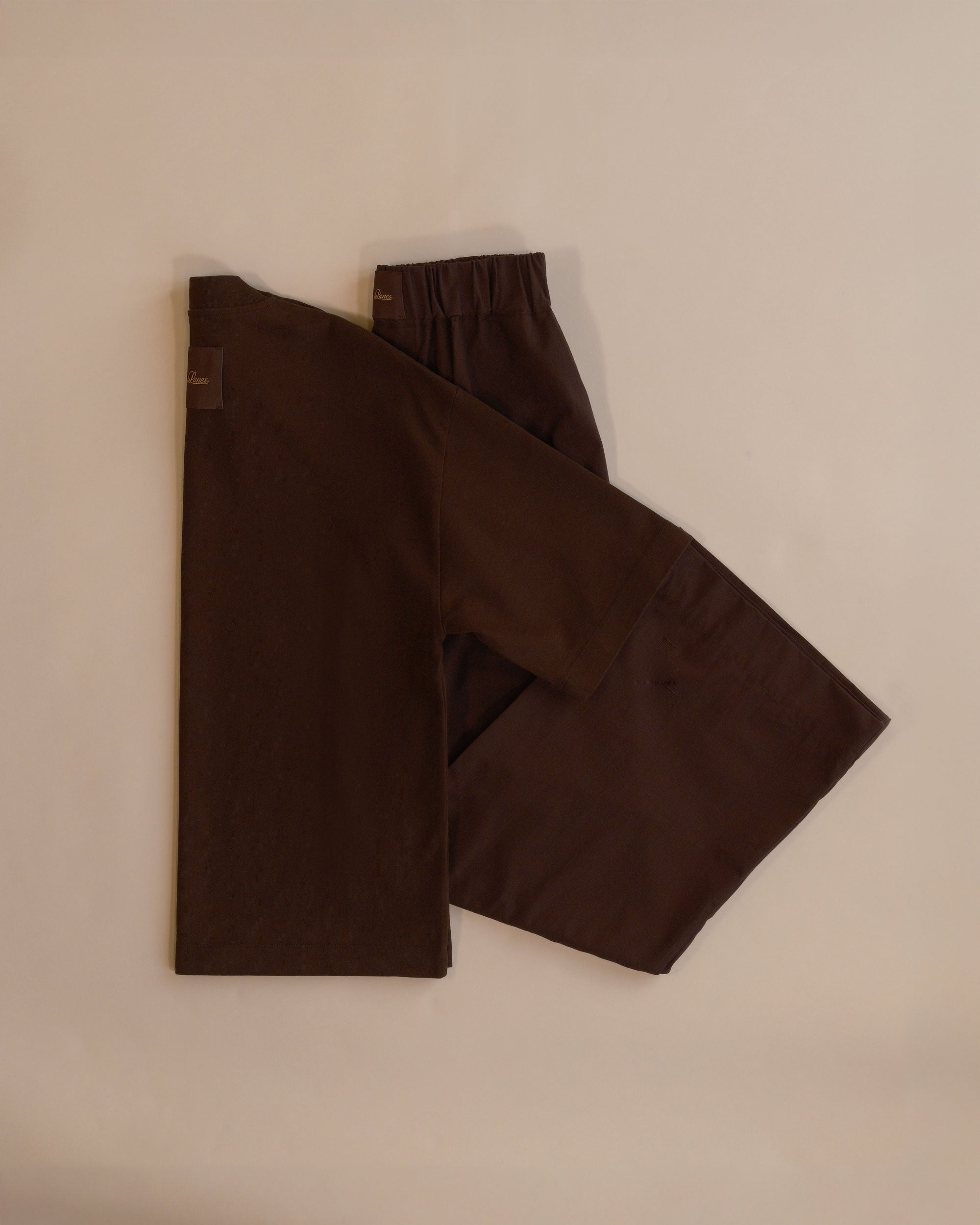 T-Shirt | Mole + Trouser | Mole